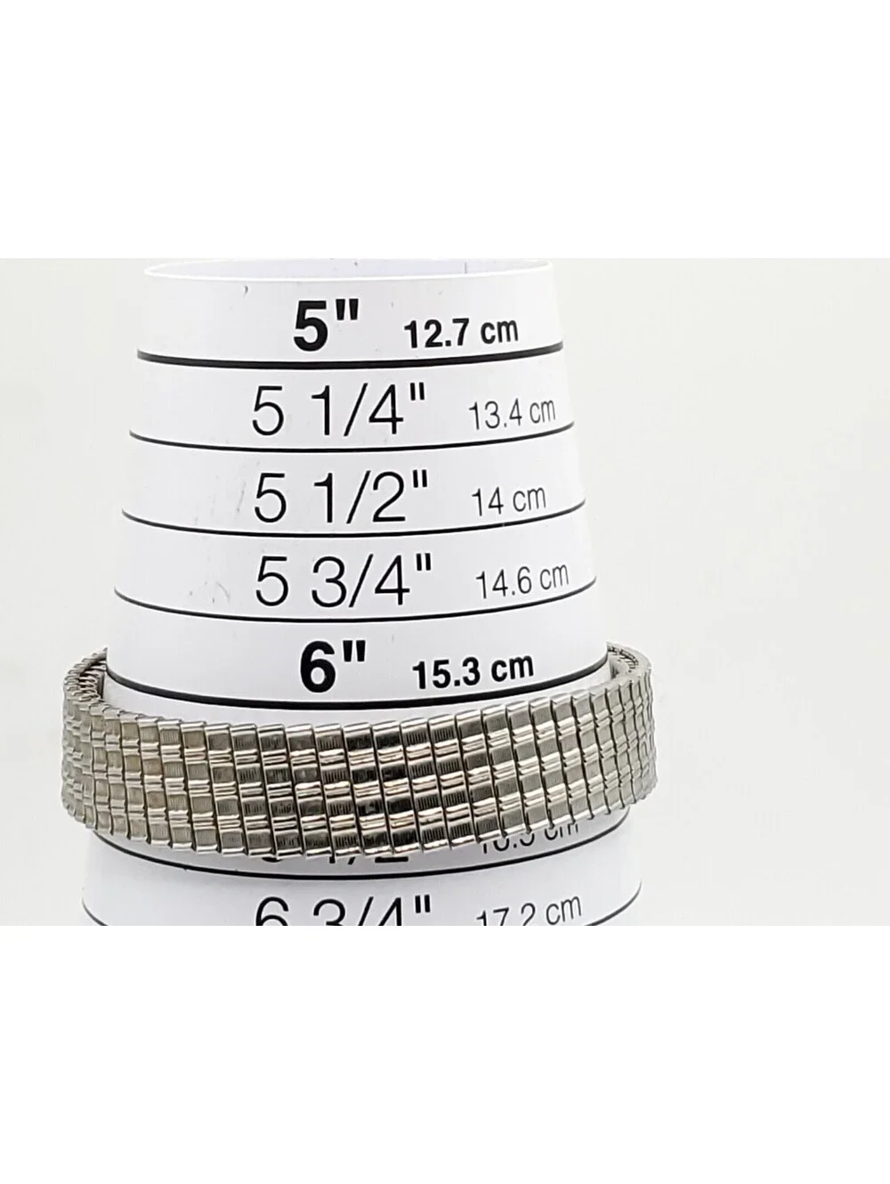 Waltham Quartz Womens Watch New Battery Silver Tone Expandable Band 24mm